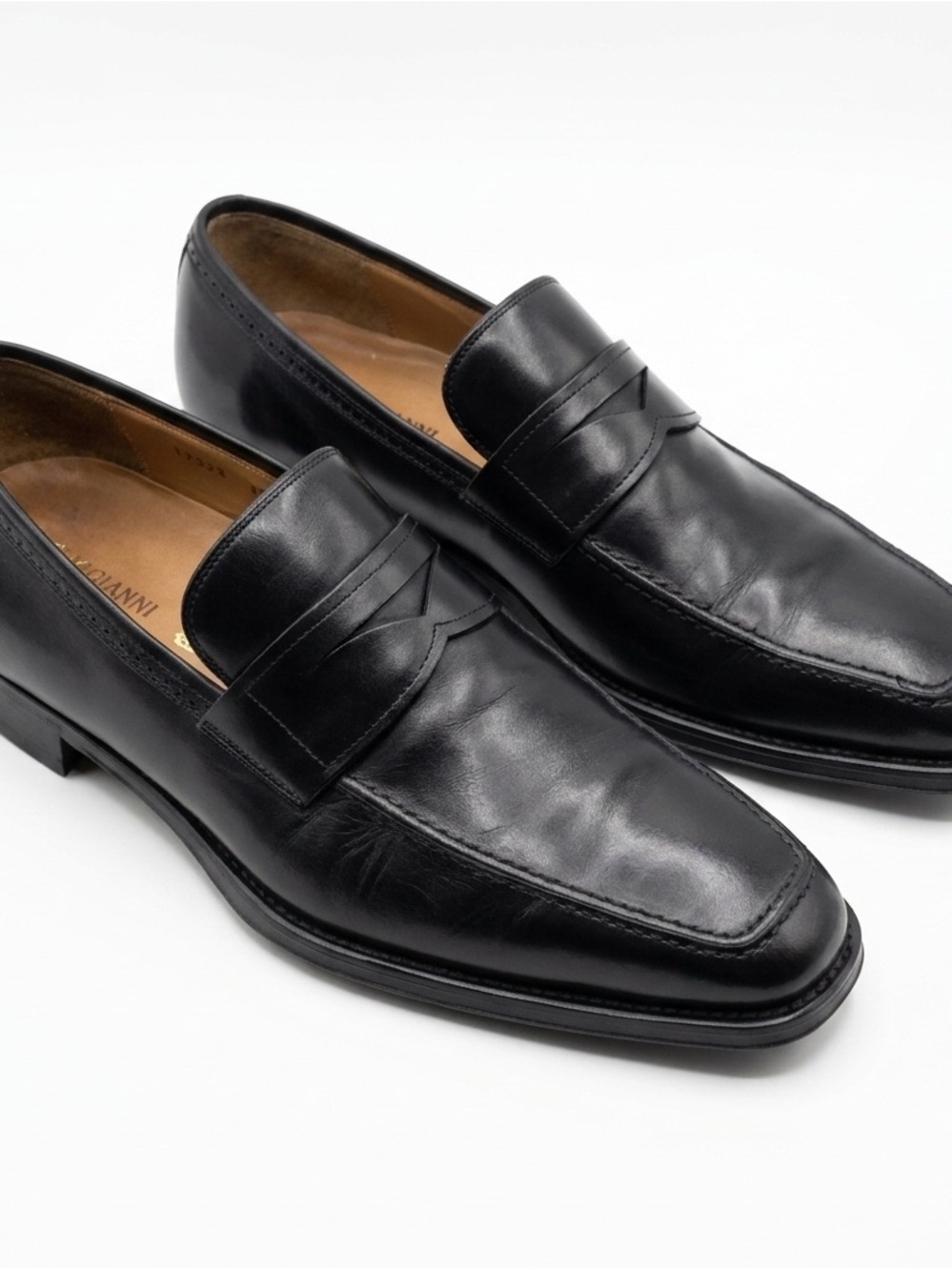Magnanni Penny Loafers Black (Size 8.5)